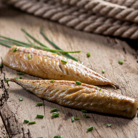 Zartes Makrelenfilet natur von der Räucherei Hoffmann am Dümmer-See.